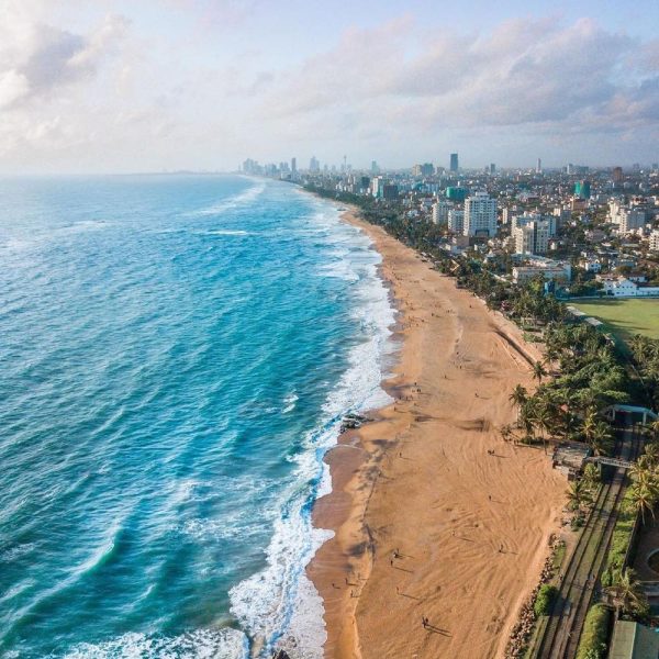 mount-lavinia-beach55